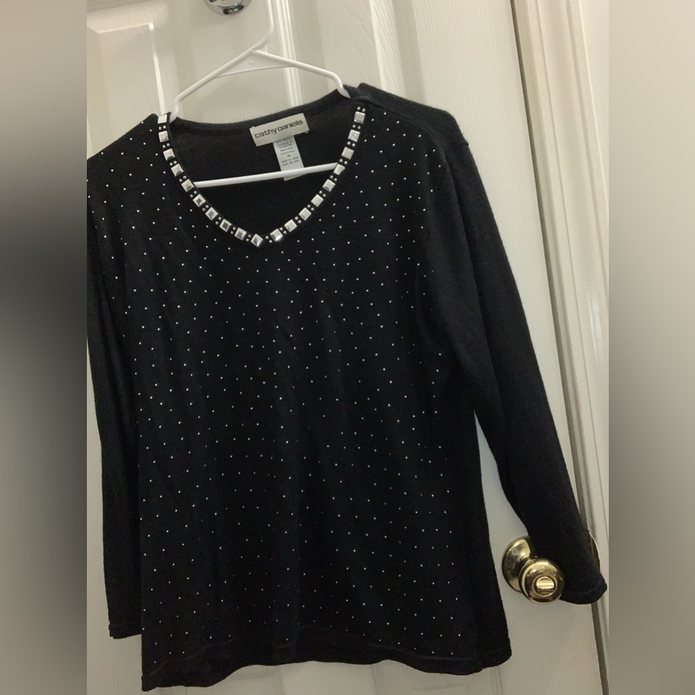Dress Sweater.  Gently used, normal wear.